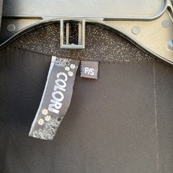 𝅺black Colori Button Down Blouse size Small - Picture 7 of 12